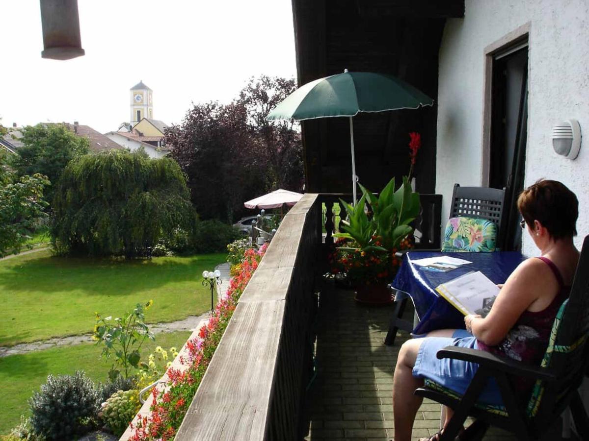 Ferienwohnung Kreuzer Lydia Furth im Wald Exterior foto
